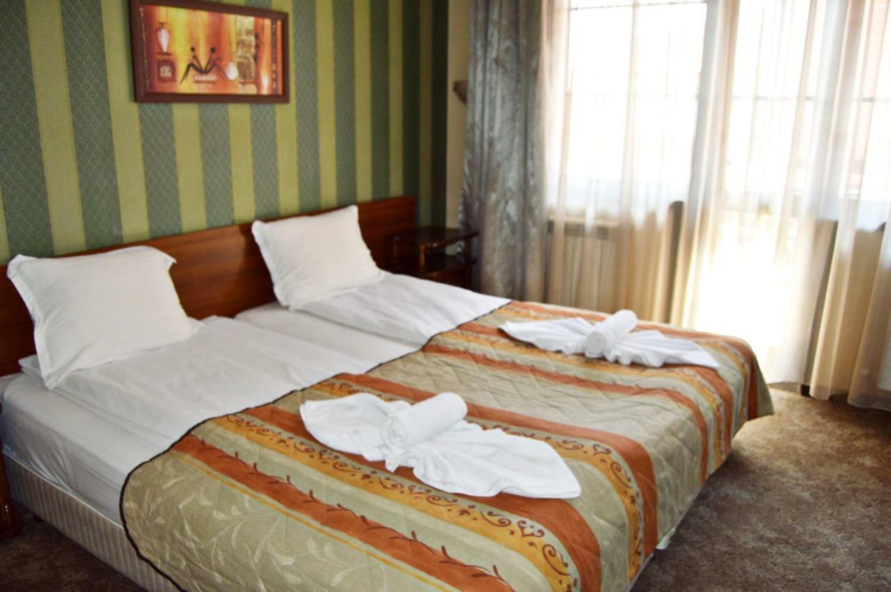Hotel St. George Pobedonosets Bansko Dış mekan fotoğraf